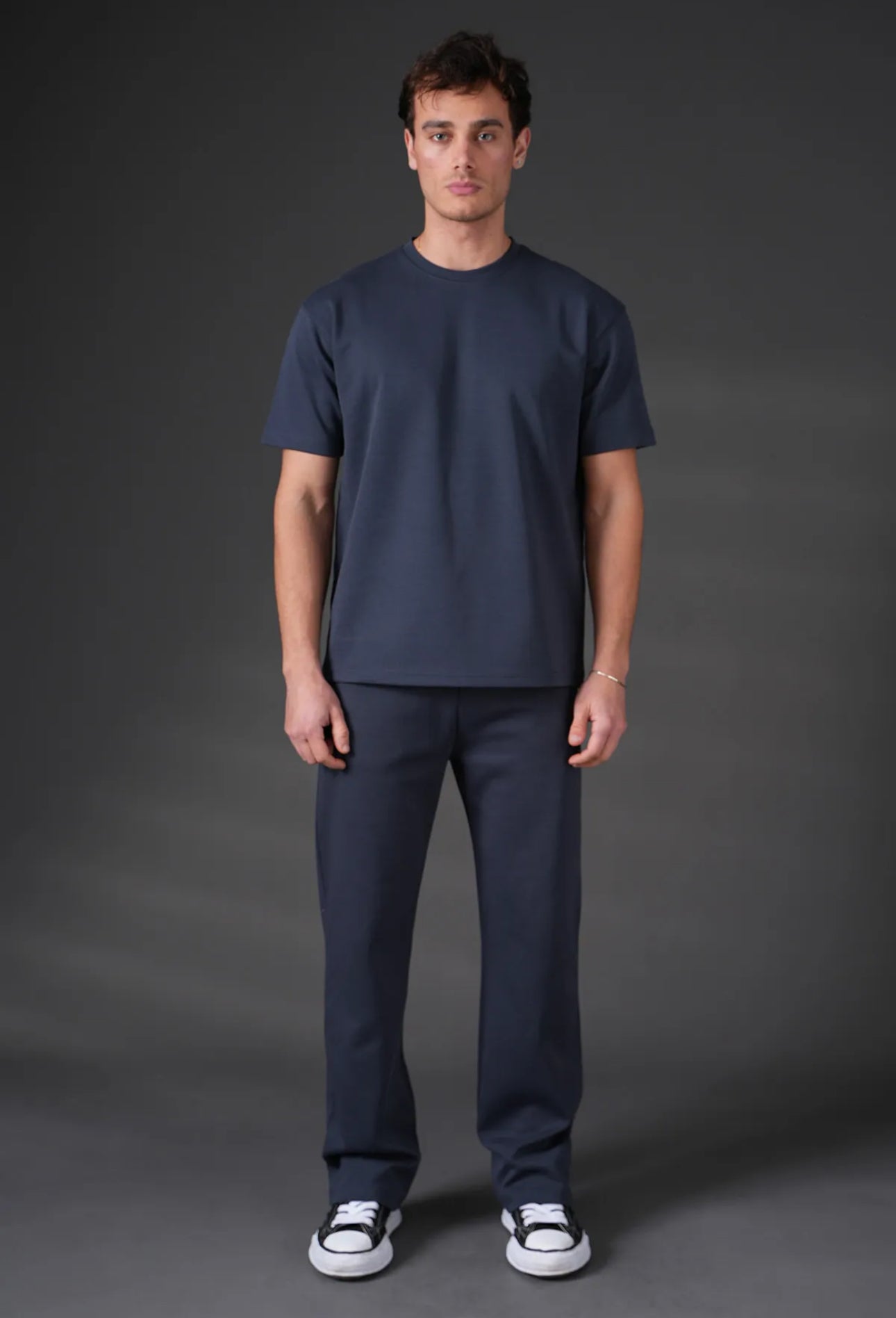 Ensemble moula gris