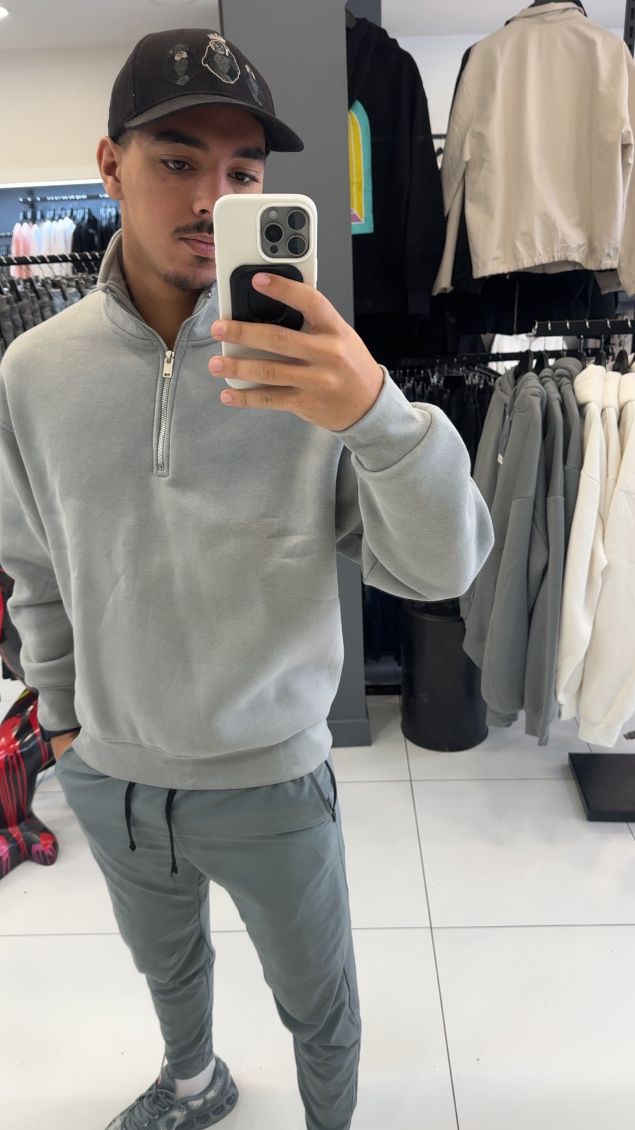 sweat demi zip